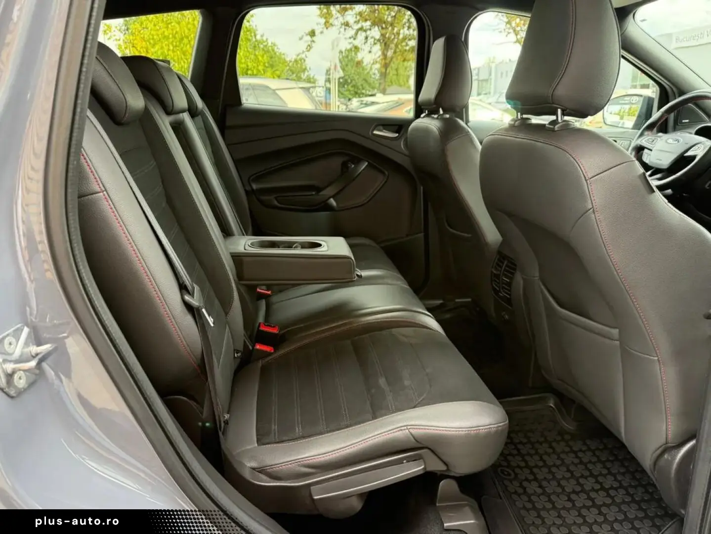 Ford Kuga 2.0 Tdci ST-Line X At 4WD