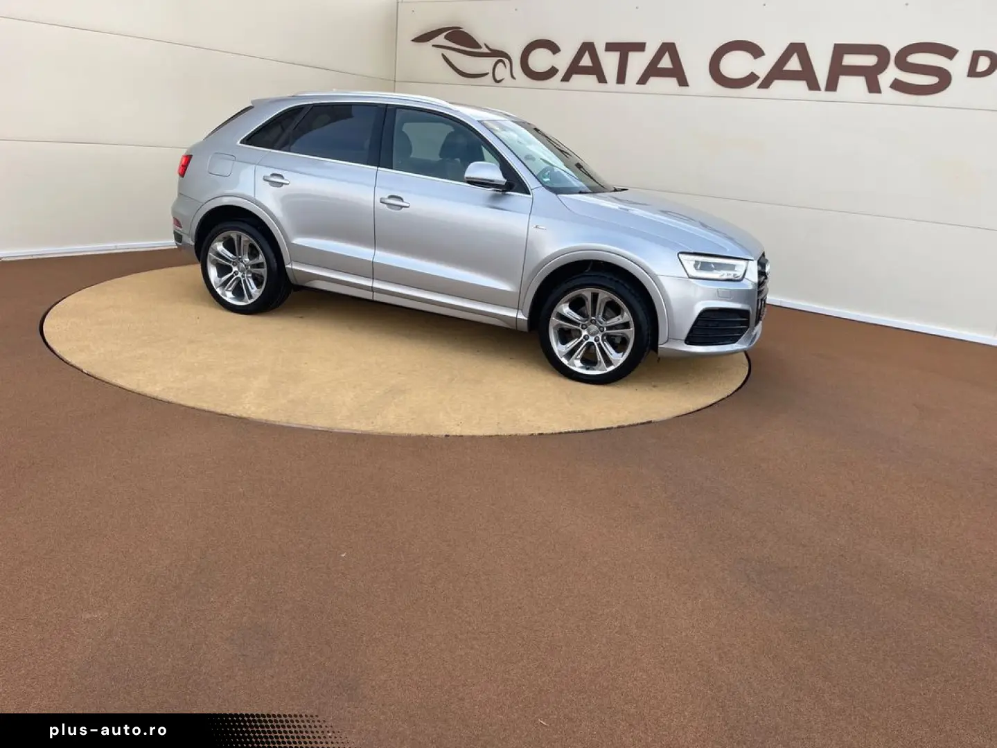 Audi Q3 2.0TDI  184CP  SLINE  Quattro  LED  Camera  Piele  K