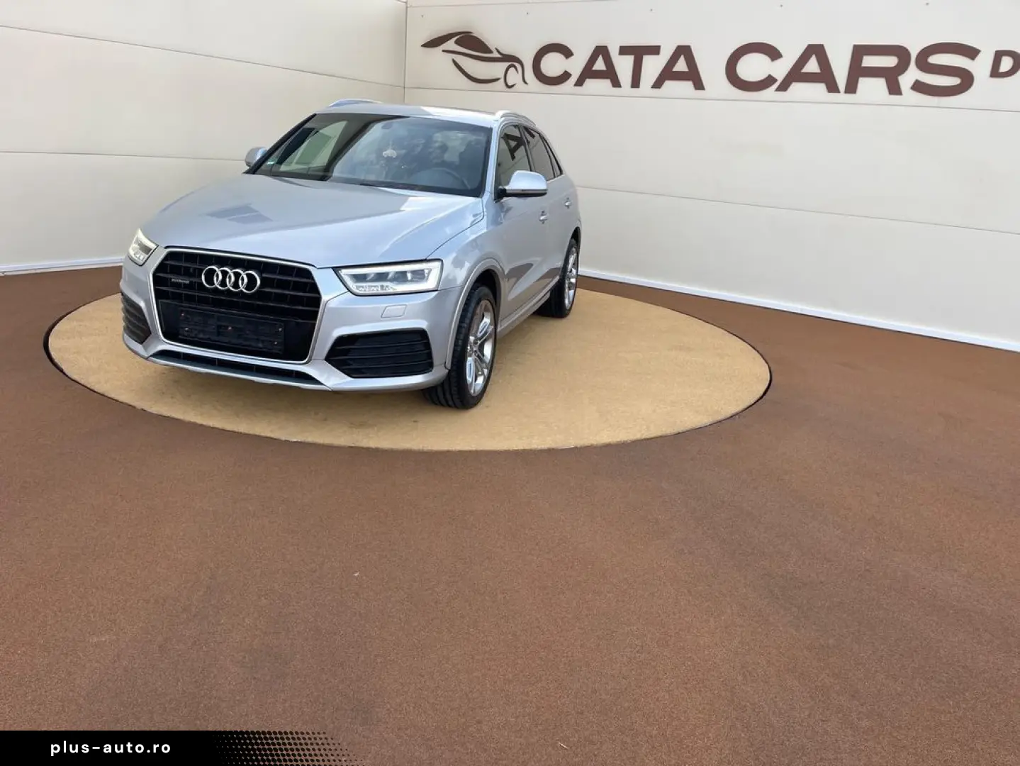 Audi Q3 2.0TDI  184CP  SLINE  Quattro  LED  Camera  Piele  K