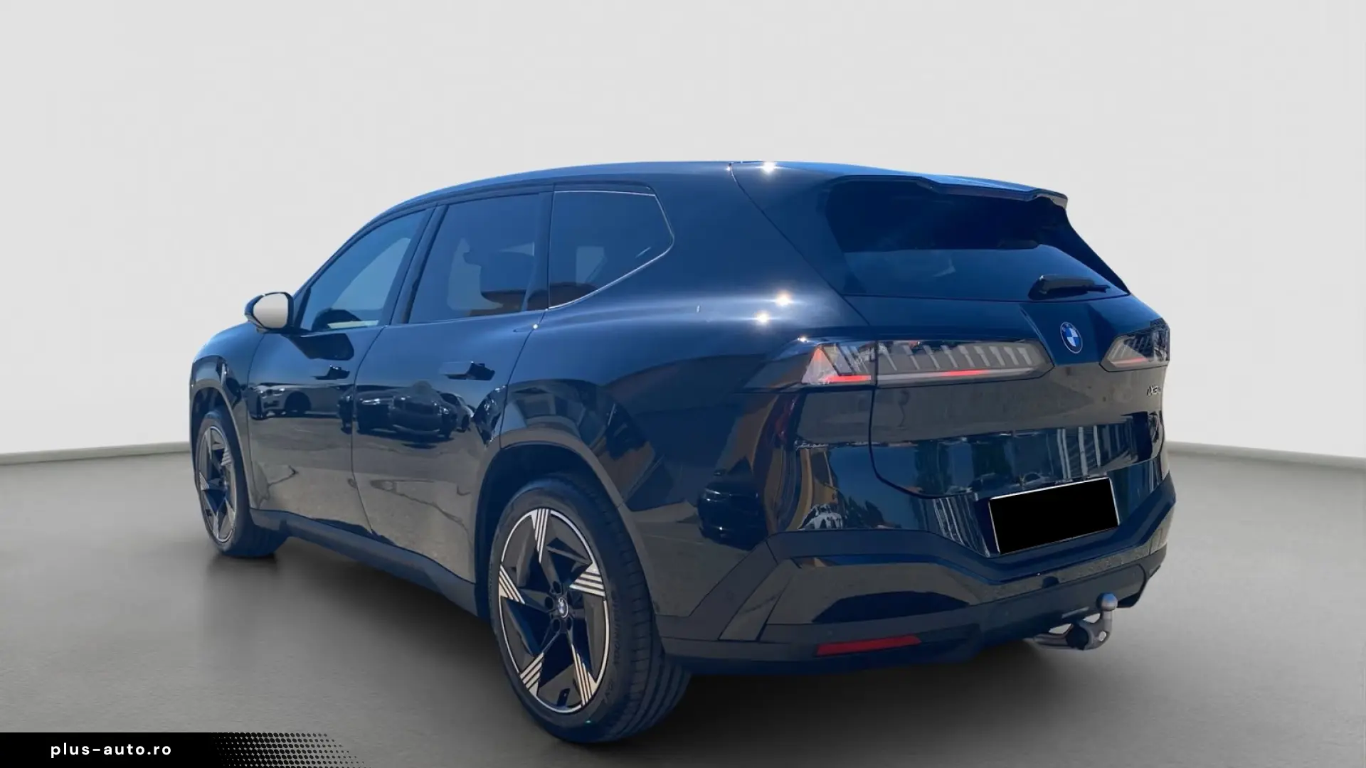 BMW iX3 40_Drive_Assist_Plus_ACC_360_HK