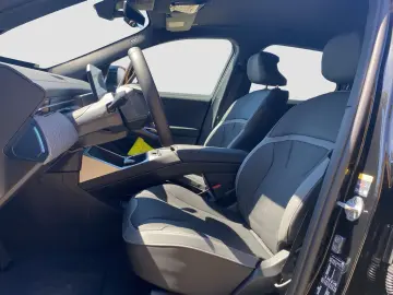 BMW iX3 40_Drive_Assist_Plus_ACC_360_HK