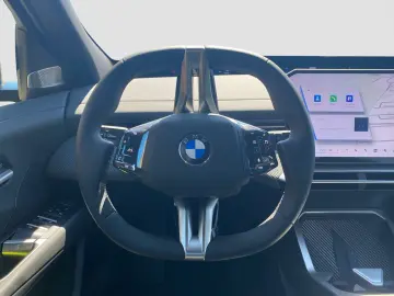 BMW iX3 40_Drive_Assist_Plus_ACC_360_HK