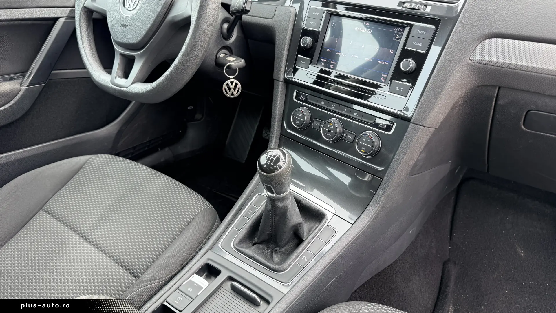 Golf 7.5 cu 74000km