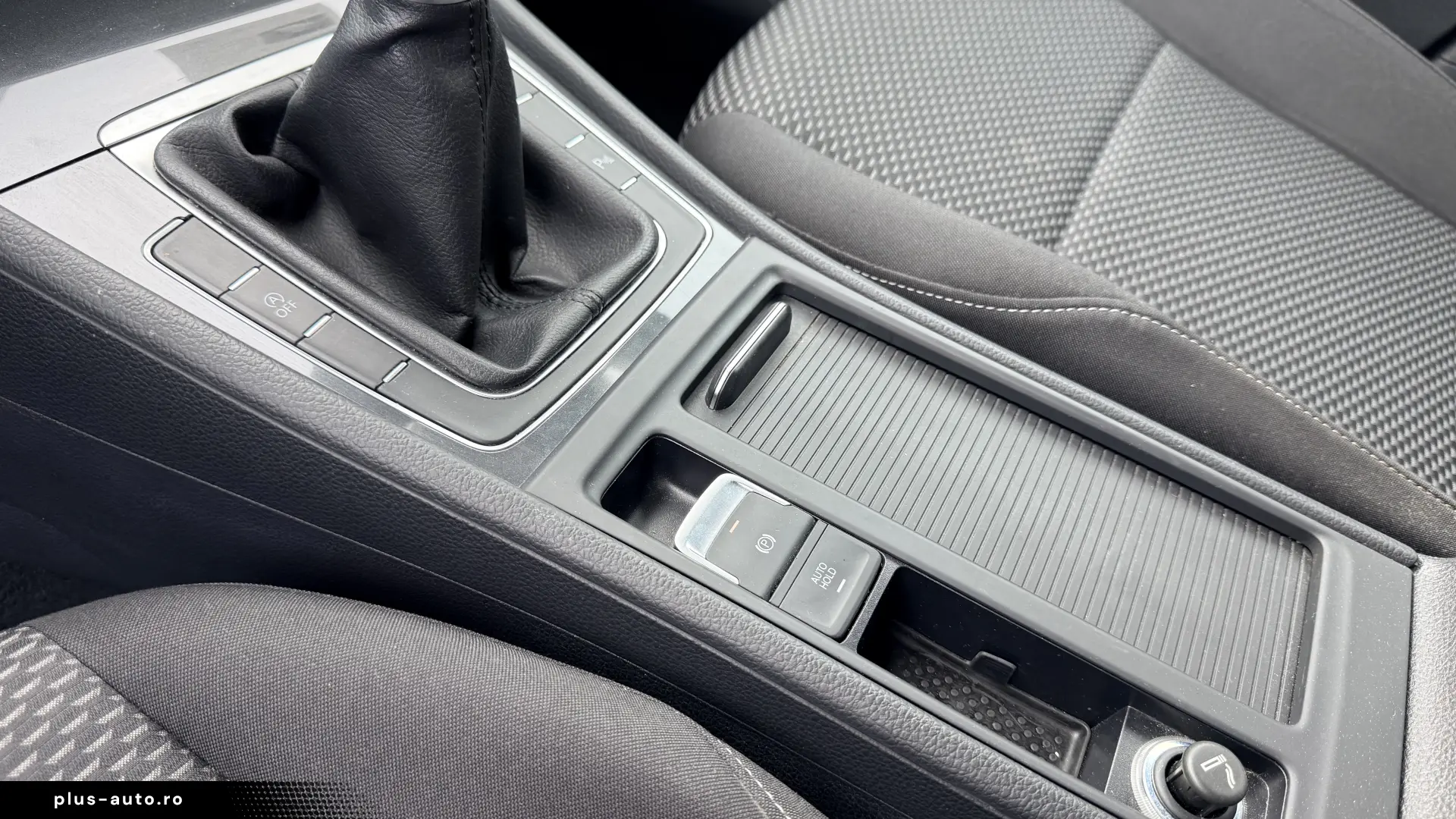Golf 7.5 cu 74000km