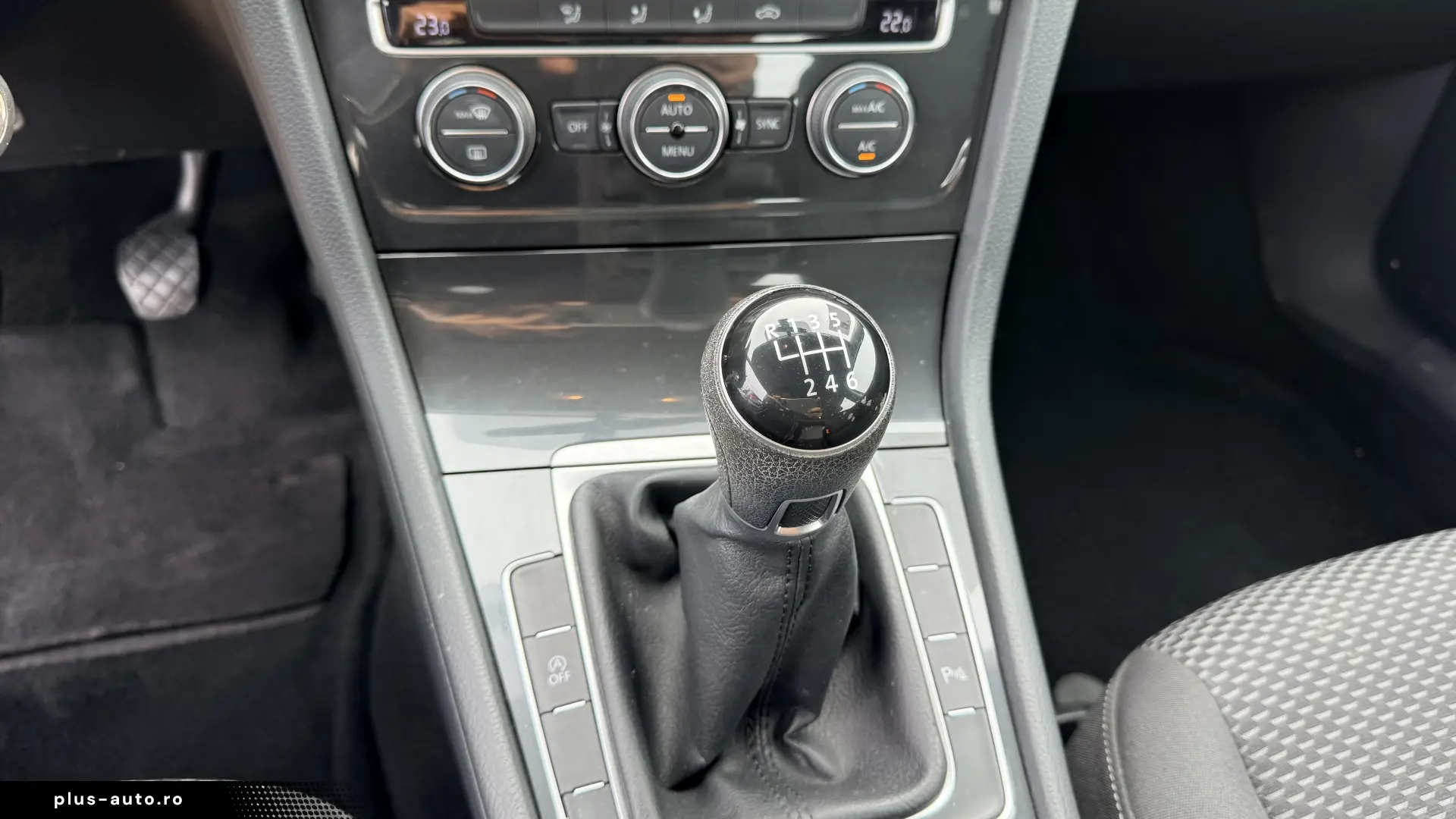 Golf 7.5 cu 74000km