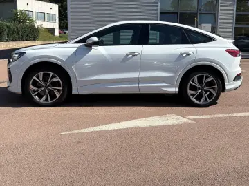 AUDI Q4 Sportback 40 S line Temp Matrix StandHZG El.
