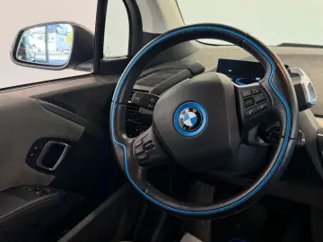 BMW i3 s 120Ah Sport-Paket PANO KAMERA NAVI 1-HAND