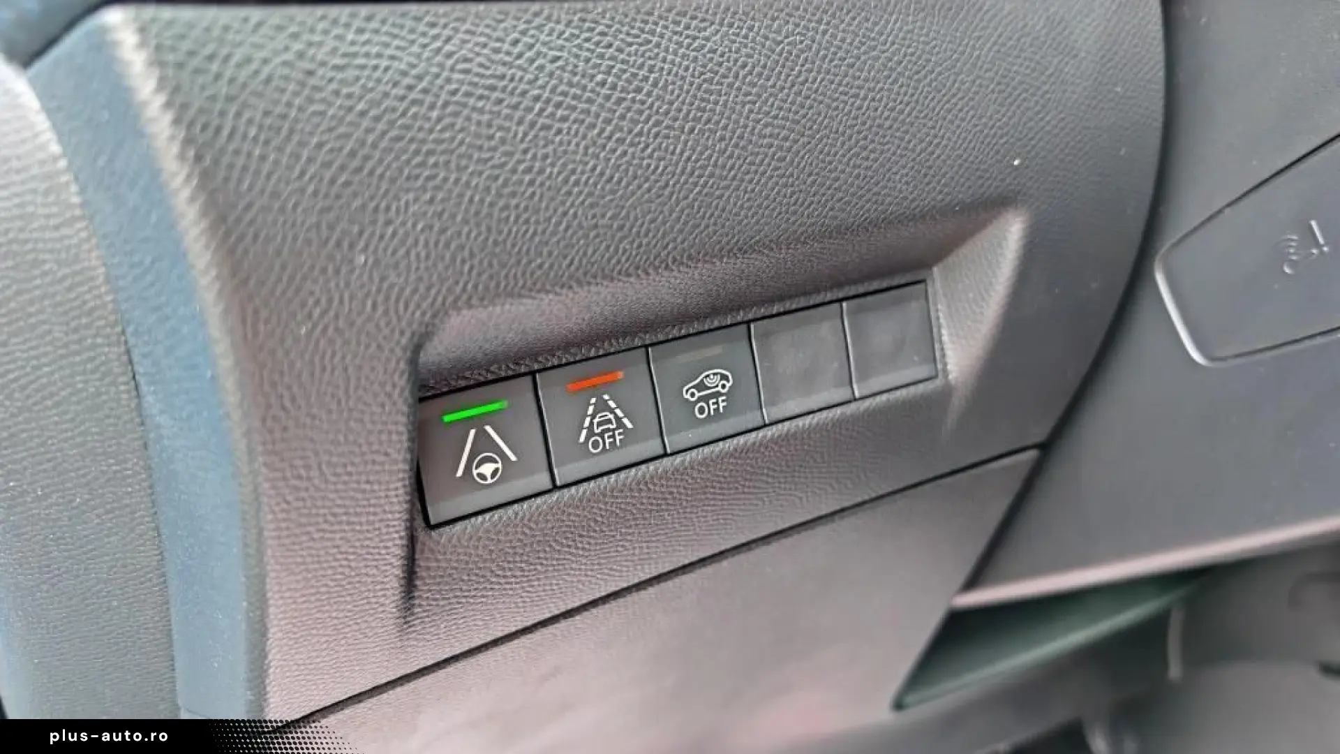 Peugeot 2008 Automat Diesel GT-Line 2023 - Credit   Leasing