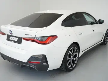 BMW i4 eDrive 35 Gran Coupé (Navi LED AHK HUD ACC)