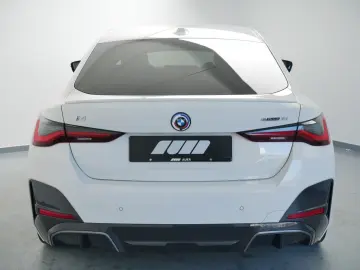 BMW i4 eDrive 35 Gran Coupé (Navi LED AHK HUD ACC)