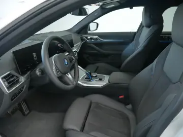 BMW i4 eDrive 35 Gran Coupé (Navi LED AHK HUD ACC)