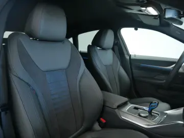 BMW i4 eDrive 35 Gran Coupé (Navi LED AHK HUD ACC)