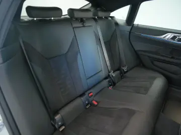 BMW i4 eDrive 35 Gran Coupé (Navi LED AHK HUD ACC)