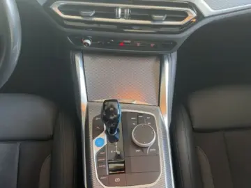BMW i4 eDrive35 Gran Coupe M-Sport HUD Navi DriveAss