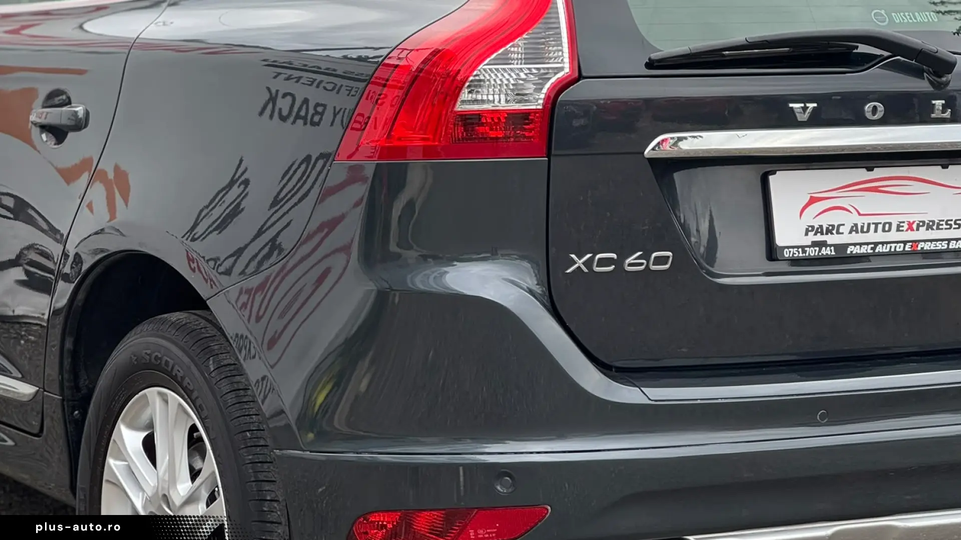 Volvo XC60 2.0 D4 Summum 2WD