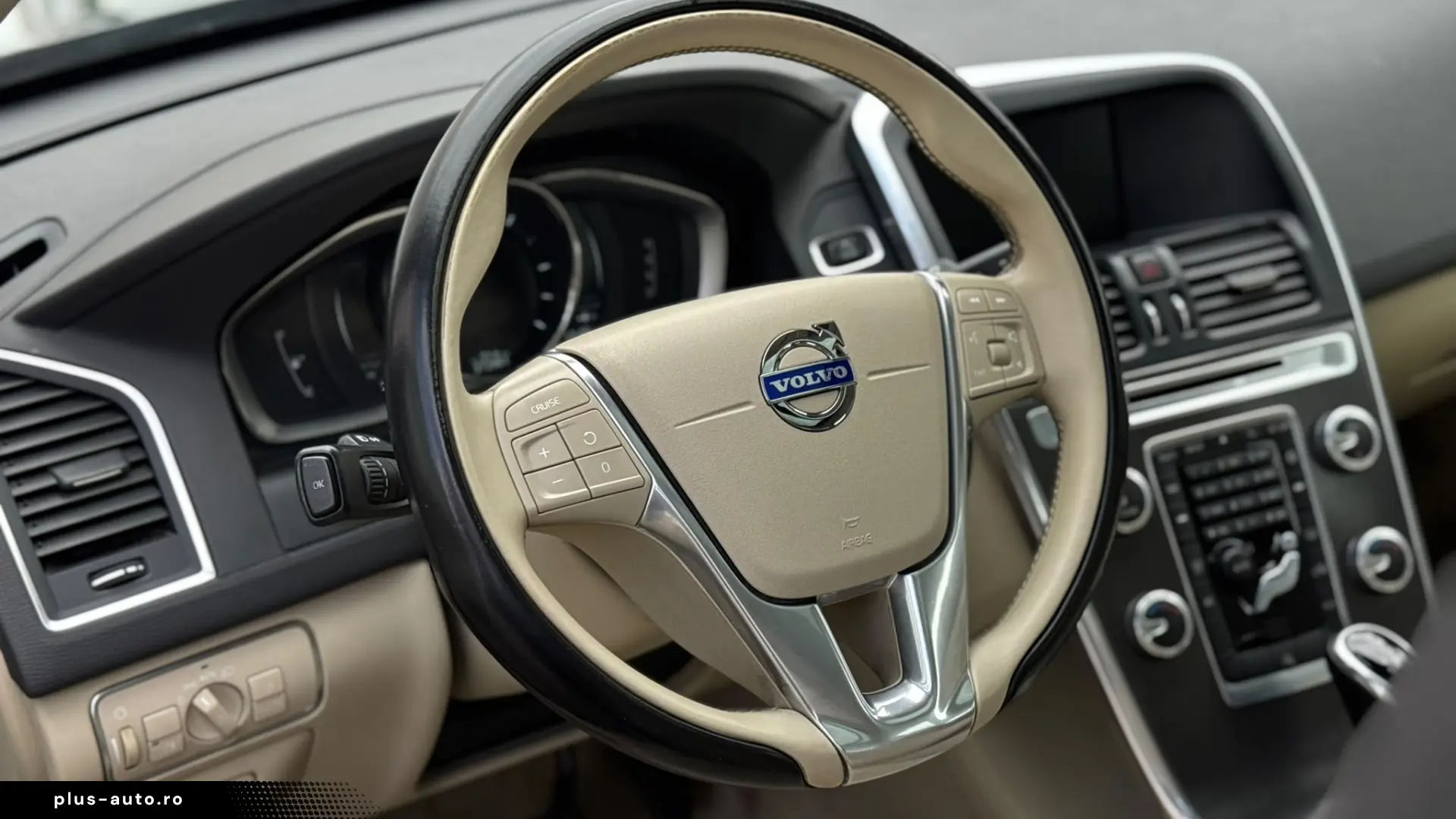 Volvo XC60 2.0 D4 Summum 2WD