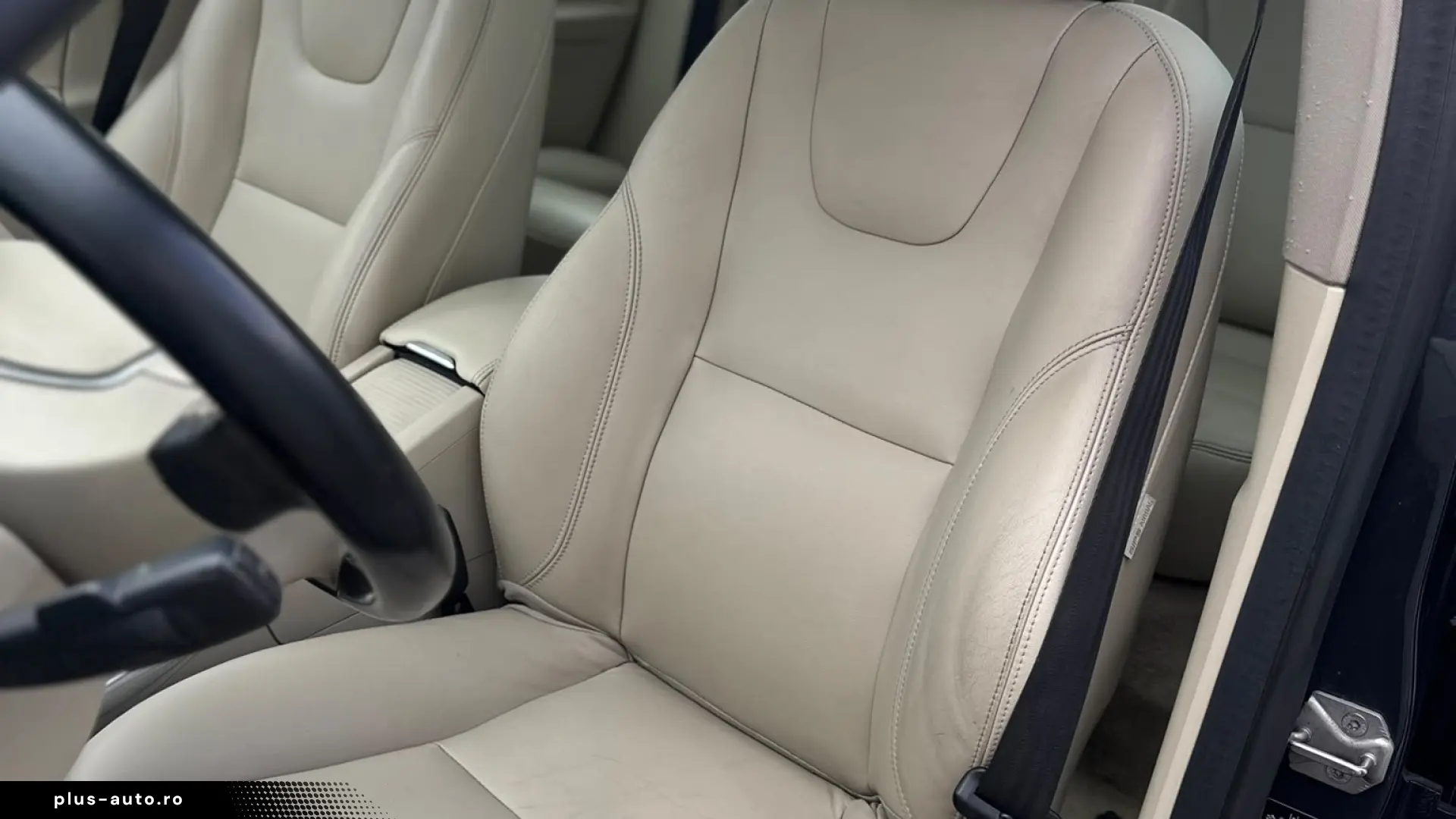 Volvo XC60 2.0 D4 Summum 2WD