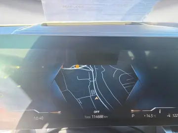 BMW i5 eDrive40 Navi Tempom.aktiv Panoramadach Komfo