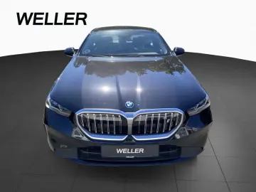 BMW i5 eDrive40 Lim AdLED Pano Kamera H K St Go 19