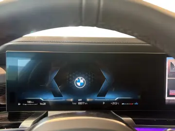 BMW 740d xDrive M Sport_TV_360_HUD_Masaj_Încalzire_Aux