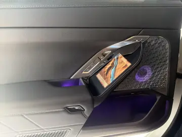 BMW 740d xDrive M Sport_TV_360_HUD_Masaj_Încalzire_Aux