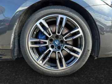 BMW i5 M60 xDrive DA&PAProf. Head-Up Harman Kardon