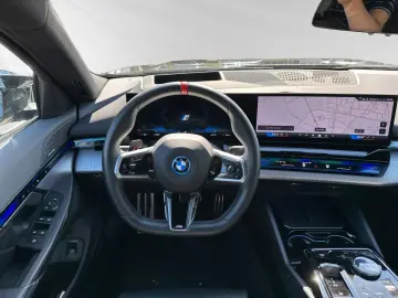 BMW i5 M60 xDrive DA&PAProf. Head-Up Harman Kardon