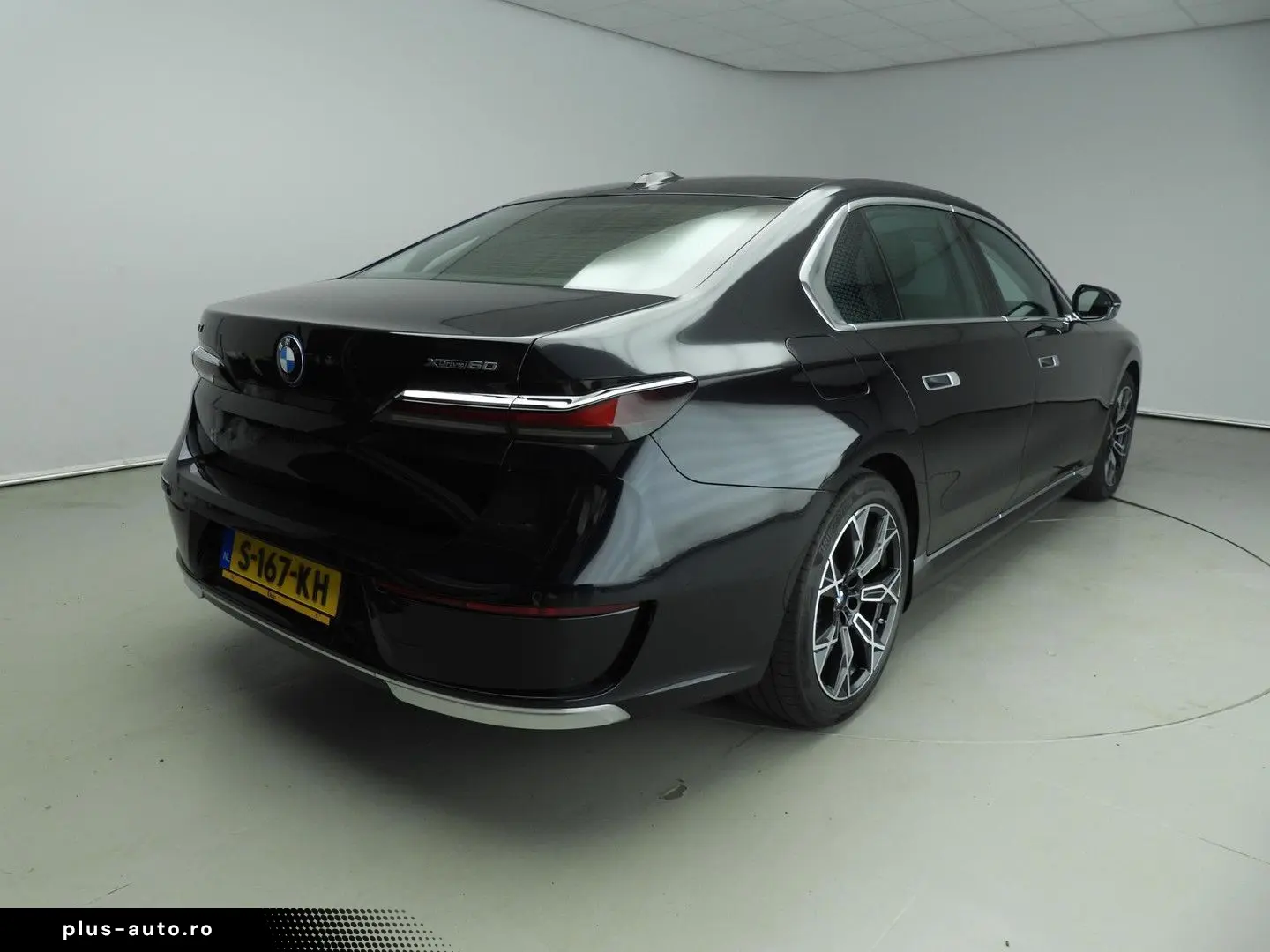 BMW i7 xDrive60 106 kWh   LED   HUD   Active cruise