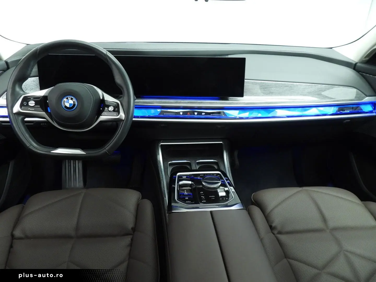 BMW i7 xDrive60 106 kWh   LED   HUD   Active cruise