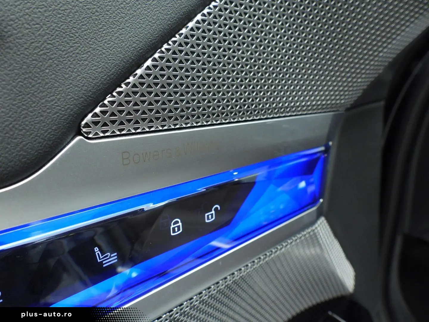 BMW i7 xDrive60 106 kWh   LED   HUD   Active cruise