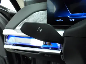 BMW i7 xDrive60 106 kWh   LED   HUD   Active cruise
