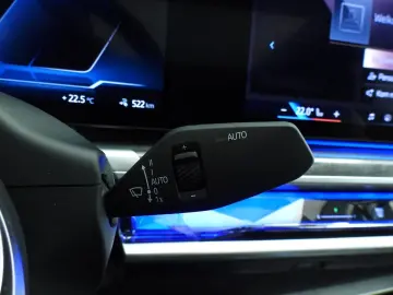 BMW i7 xDrive60 106 kWh   LED   HUD   Active cruise