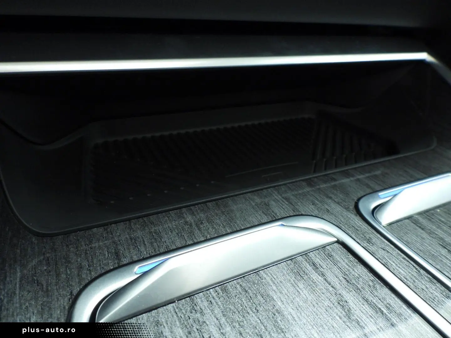 BMW i7 xDrive60 106 kWh   LED   HUD   Active cruise