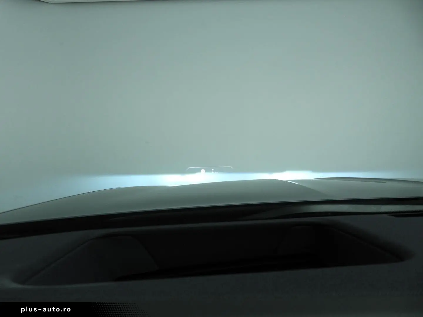 BMW i7 xDrive60 106 kWh   LED   HUD   Active cruise