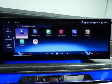 BMW i7 xDrive60 106 kWh   LED   HUD   Active cruise