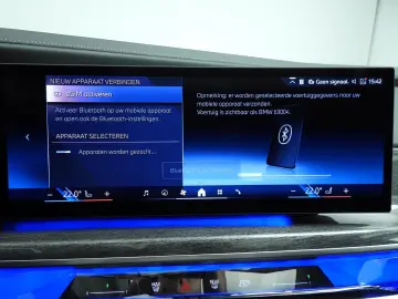 BMW i7 xDrive60 106 kWh   LED   HUD   Active cruise