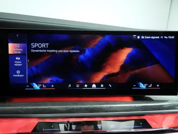 BMW i7 xDrive60 106 kWh   LED   HUD   Active cruise