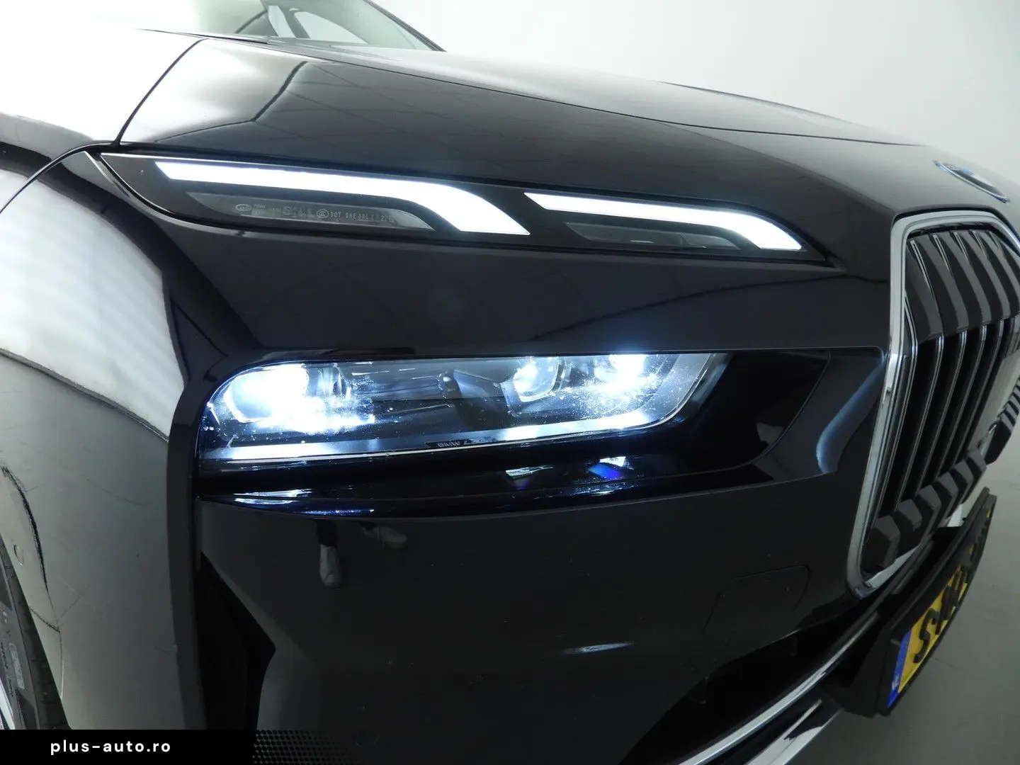 BMW i7 xDrive60 106 kWh   LED   HUD   Active cruise