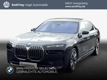 BMW i7xDrive60 Design Pure Excellence AHK  Pano
