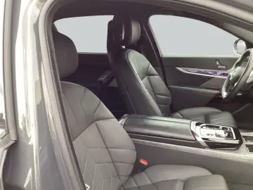 BMW i7xDrive60 Design Pure Excellence AHK  Pano
