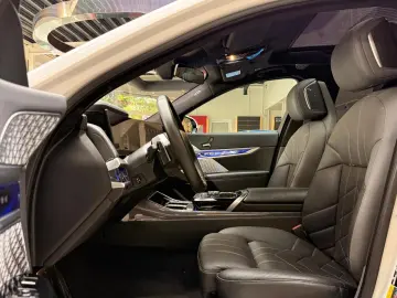 BMW i7 xD 60 M Sport PanoSKY Aut-Türen TheatreScreen
