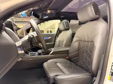 BMW i7 xD 60 M Sport PanoSKY Aut-Türen TheatreScreen