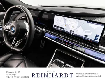 BMW i7 xDRIVE 60e M SPORT ICONIC ACC PANO SKY-L B&W