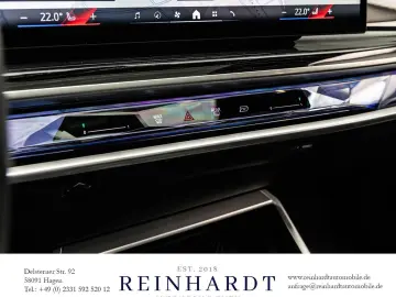 BMW i7 xDRIVE 60e M SPORT ICONIC ACC PANO SKY-L B&W
