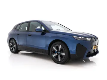 BMW iX xDrive40 High Executive 77 kWh AWD [ 3-Fase-1