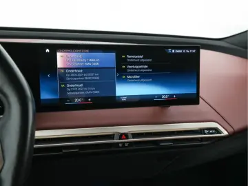 BMW iX xDrive40 High Executive 77 kWh AWD [ 3-Fase-1