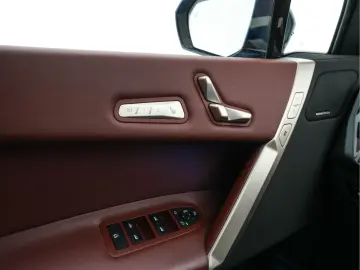 BMW iX xDrive40 High Executive 77 kWh AWD [ 3-Fase-1