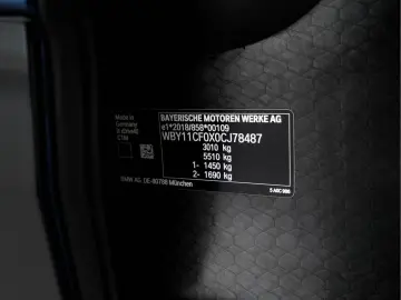BMW iX xDrive40 High Executive 77 kWh AWD [ 3-Fase-1