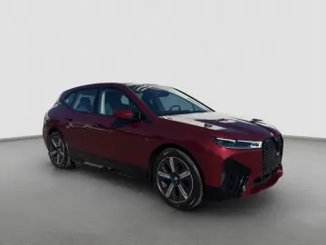 BMW iX xDrive40 (Sportpaket Navi Laser)