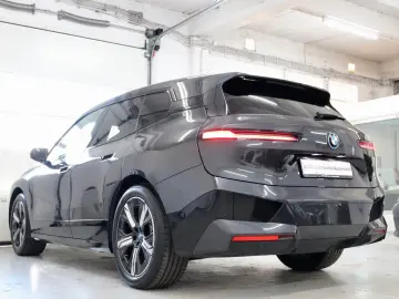 BMW iX 40 Sport Keyless-Go Leder Driving As Pro. H&K